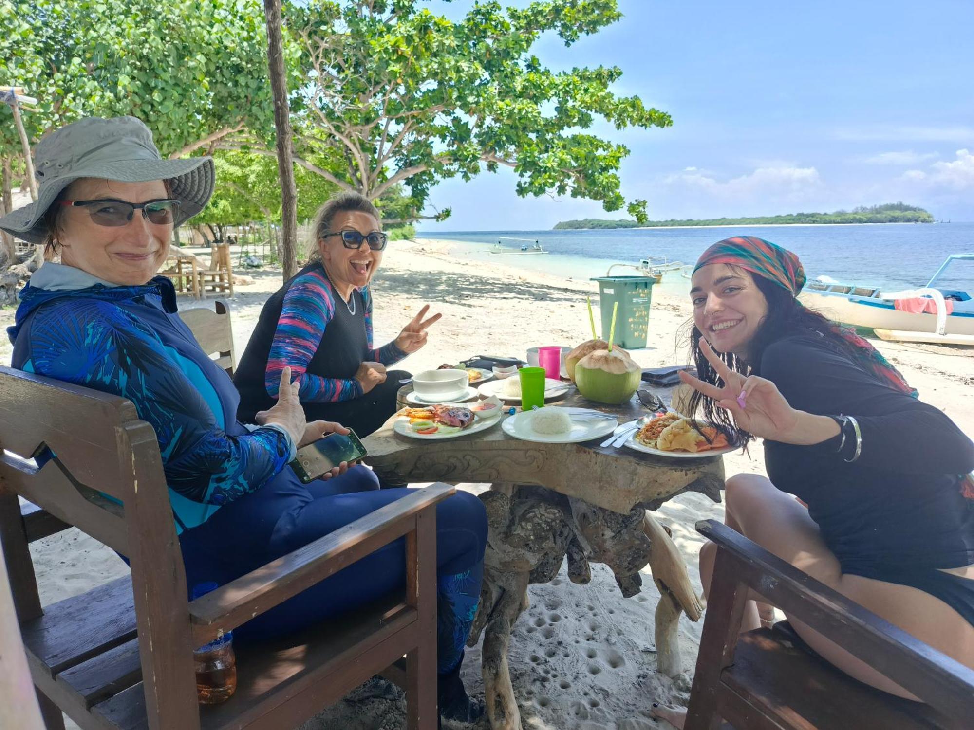 Yellow Coco Gili Gede Exterior foto